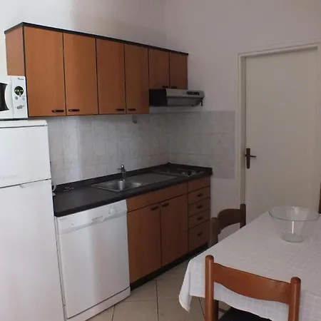 Fuer 2 Personen 2 Ca 45 Qm In Fiorini, Istrien Istrische Riviera Apartment *